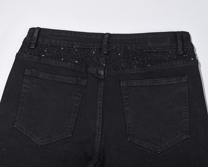Jean slim noir orné de strass