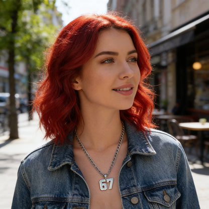 ⛄ Offre Spéciale Hiver：69 % de réduction🔥Exprimez-Vous avec le Pendentif Chiffre 67 - Un Accessoire Unique & Audacieux