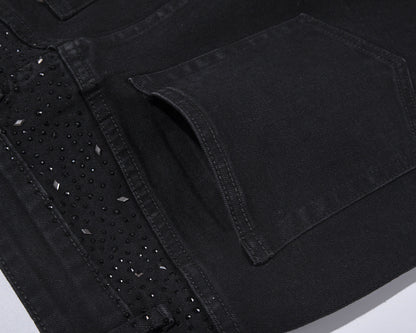 Jean slim noir orné de strass