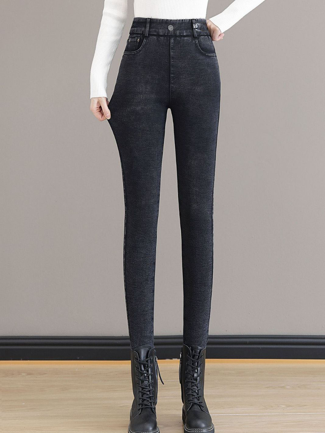 👖 50% DE RÉDUCTION! ✨ JEAN SKINNY CHAUD - Taille Haute & Tissu Stretch, Confort Optimal pour l'Hiver, Style Tendance pour Quotidien et Sorties ❄️💃