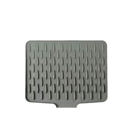 🍴Une aide précieuse dans la cuisine💧Tapis d'évacuation en silicone multifonctionnel et pliable(🚀50% Rabatt)