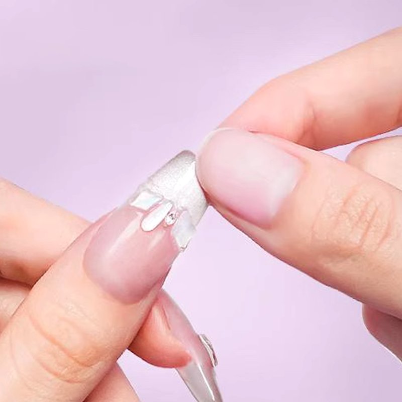 Sérum fortifiant pour les ongles en stylo Formule nourrissante, prévient les cassures, nourrit le lit de l'ongle