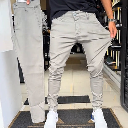 Pantalon casual slim fit en tissu uni pour homme