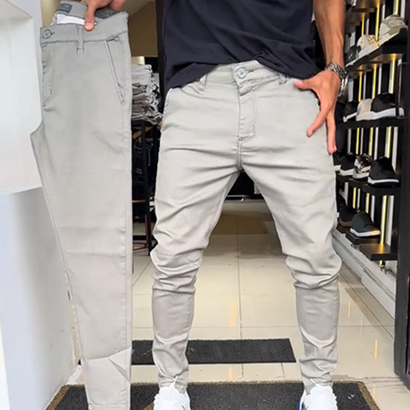 Pantalon casual slim fit en tissu uni pour homme
