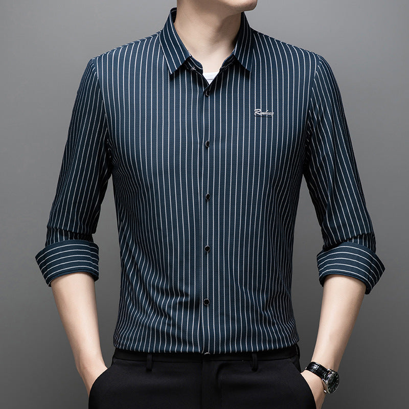 Mode masculine - Chemise classique à col rayé et à manches longues