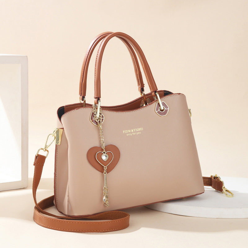 Élégant sac fourre-tout pour femme avec breloque en forme de cœur brillant