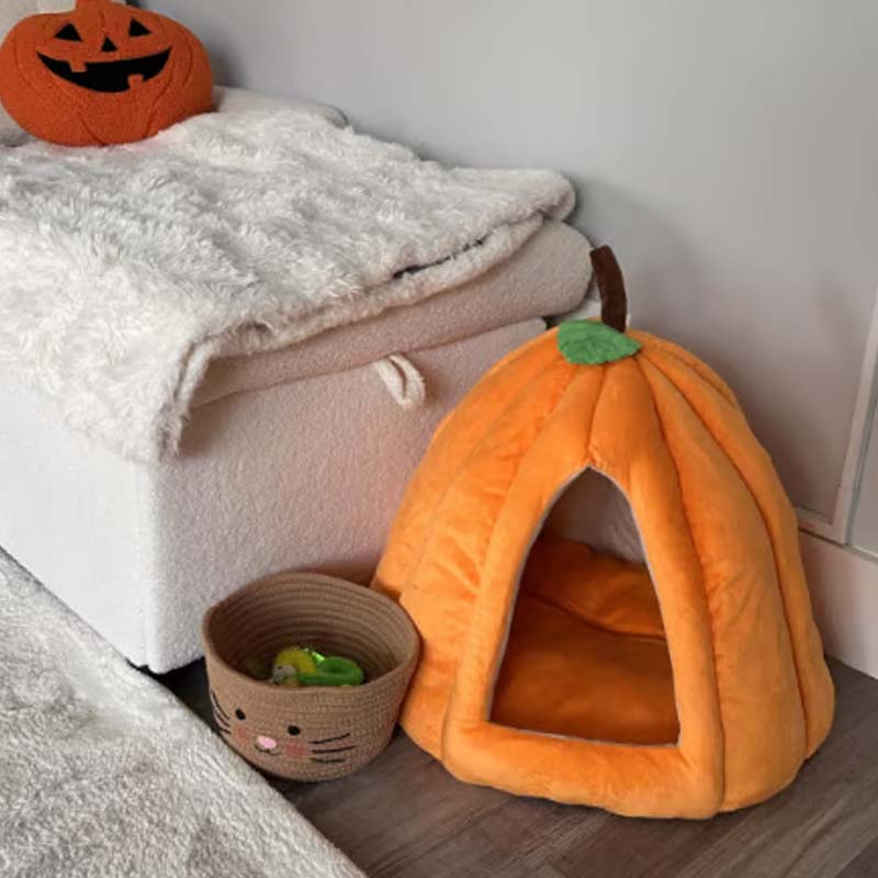 Lit semi-fermé chaud et douillet pour animaux de compagnie