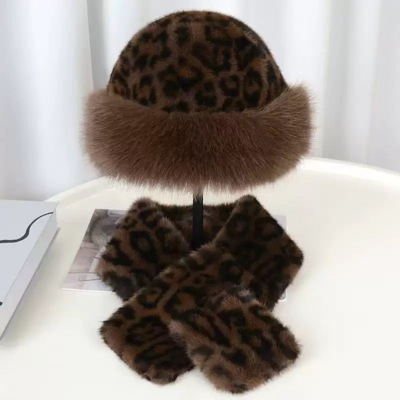 Ensemble 2 Pièces – Bonnet et Écharpe en Peluche à Imprimé Léopard