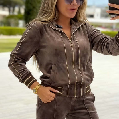 ✨ Ensemble de vêtements de sport 2 pièces pour femmes de haute qualité — Le confort chic pour toutes les occasions ! 💃