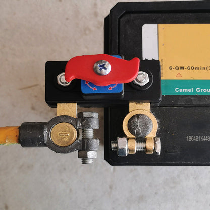 🔥 50% DE RÉDUCTION ! ✨ Interrupteur de Déconnexion Batterie Voiture - 12V-24V Compatible, Coque Ignifuge, Urgence et Maintenance ⚡🚘