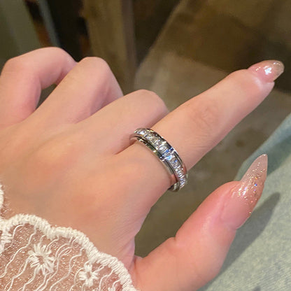 🎁 Cadeaux Priviléges de Noël🎄 🎅Bague tournante en acier titane avec zircone