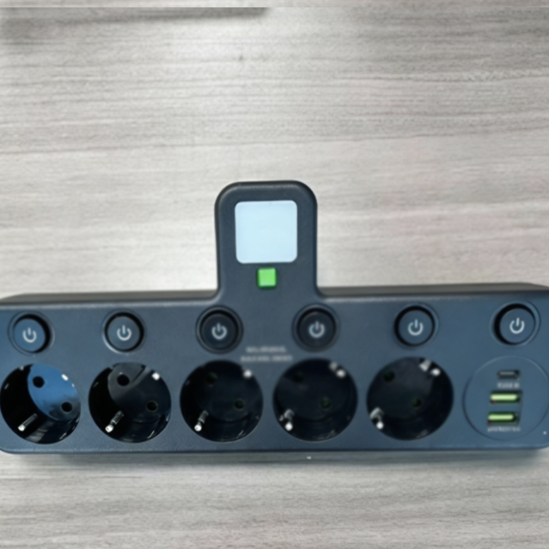 📢📢50 %  DE RÉDUCTION !! ⏰Multiprise intelligente avec ports USB