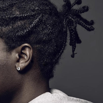 Boucles d'oreilles à clip magnétique en zirconium – sans perçage