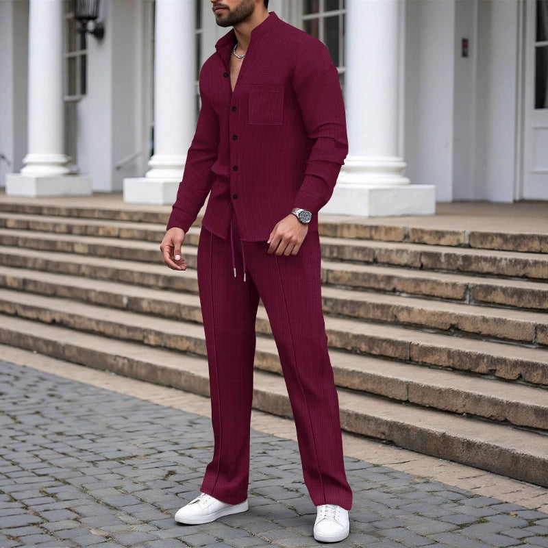 📢📢60 % DE RÉDUCTION !! ⏰ Ensemble deux pièces pour homme — Chemise + pantalon chino 🍂 Confectionné dans un tissu texturé pour un confort respirant et une élégance qui dure toute la journée ! 👔🌿