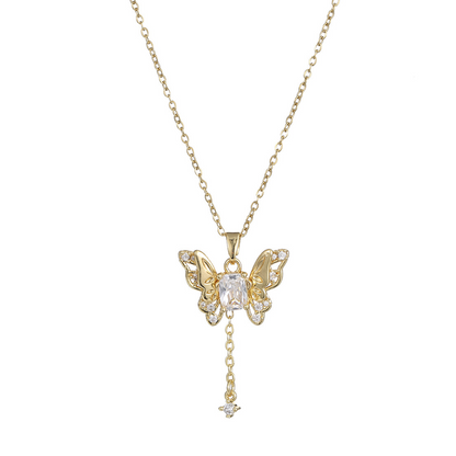 👀 Vous hésitez encore ? Vos concurrents ont déjà passé commande ! 👀 Collier Cœur-Ailes d'Ange avec Pampille