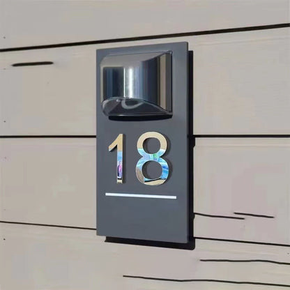 Plaque de numéro de maison solaire