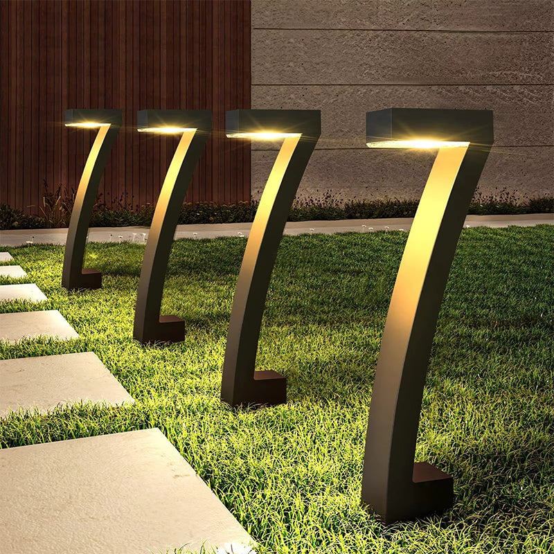 📢📢60 % de réduction !! ⏰Lampes solaires d'allée étanches et originales